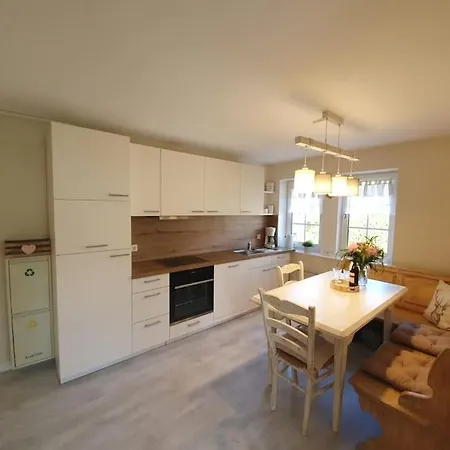 Merle In Winterberg-altastenberg * Winterberg